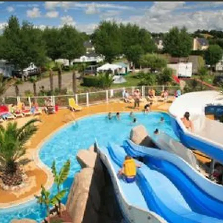 Camping La Route Blanche Bréville-sur-Mer