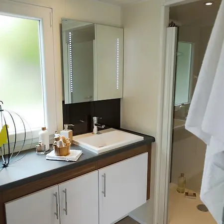 Camping La Route Blanche Parque de Campismo 5*